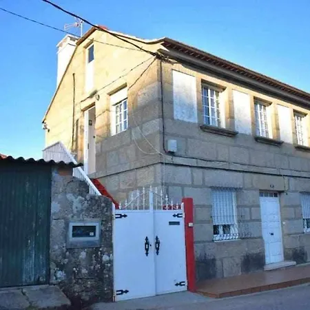 Casa Samil 1ª Planta Con Jardín Сasa de vacaciones *
